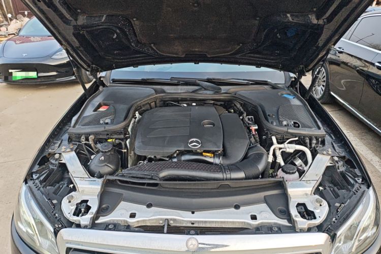 Used Mercedes-Benz E-Class 2019 E 260 L Sport Edition Engine Bay