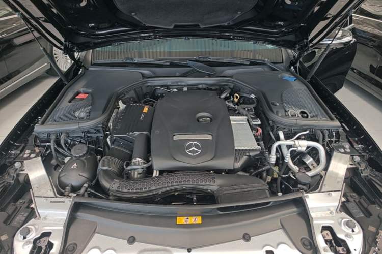Used Mercedes-Benz E-Class 2019 E 300 L Stylish Model Engine Bay