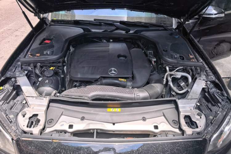 Used Mercedes-Benz E-Class 2019 Restyled E 300 L Sporty and Stylish Edition Engine Bay