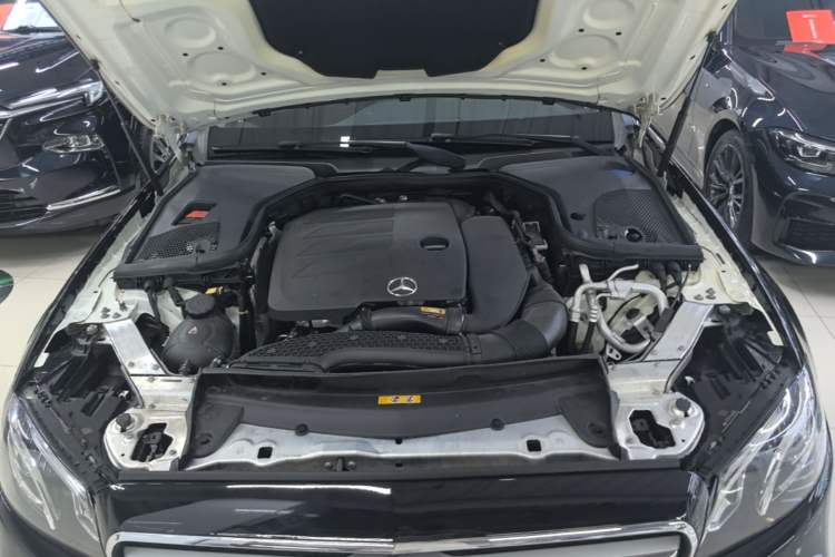 Used Mercedes-Benz E-Class 2019 Restyled E 300 L Sporty and Stylish Edition Engine Bay