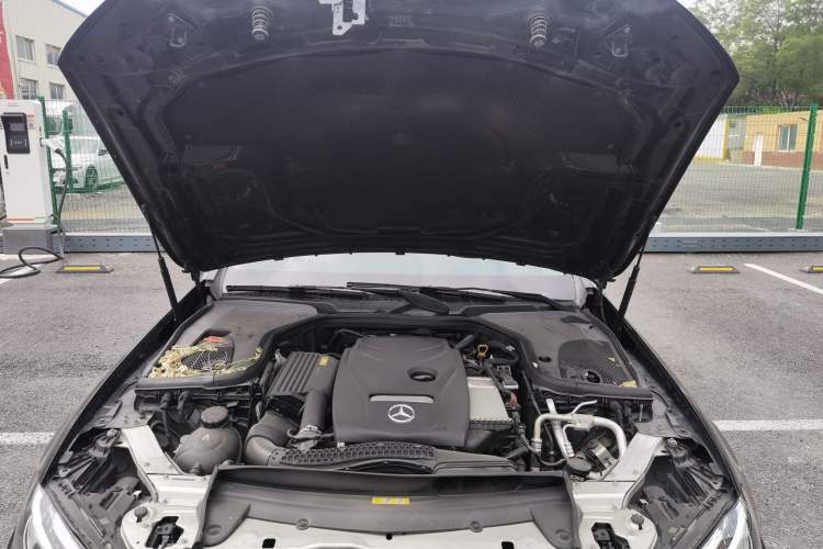 Used Mercedes-Benz E-Class 2019 E 200 L Sport Edition Engine Bay