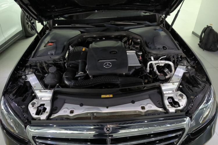 Used Mercedes-Benz E-Class 2019 E 300 L Luxury Model Engine Bay