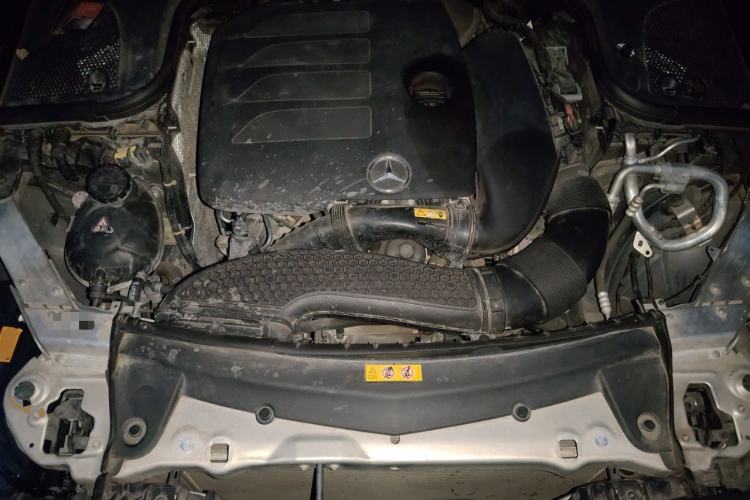 Used Mercedes-Benz E-Class 2019 Restyled E 300 L Luxury Edition Engine Bay