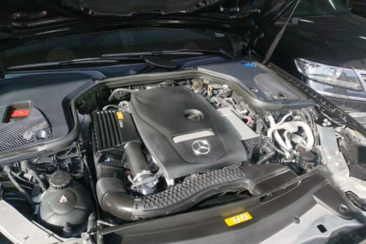 Used Mercedes-Benz E-Class 2019 E 200 L Sport Edition Engine Bay
