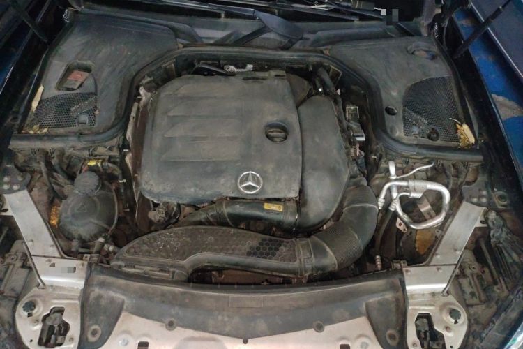 Used Mercedes-Benz E-Class 2019 Restyled E 300 L Sport Luxury Edition Engine Bay