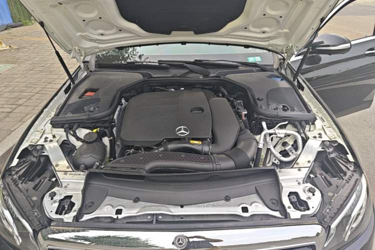 Used Mercedes-Benz E-Class 2019 Restyled E 300 L Sport Luxury Edition Engine Bay