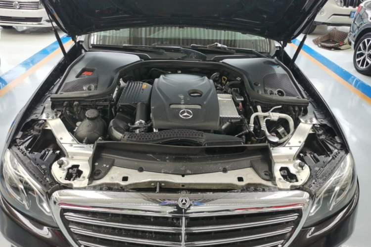Used Mercedes-Benz E-Class 2019 E 300 L Stylish Model Engine Bay