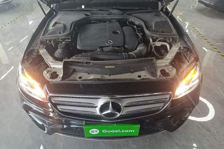 Used Mercedes-Benz E-Class 2019 Restyled E 300 L Sport Luxury Edition Engine Bay