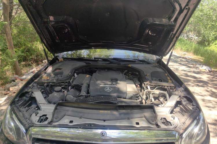 Used Mercedes-Benz E-Class 2019 E 300 L Stylish Model Engine Bay