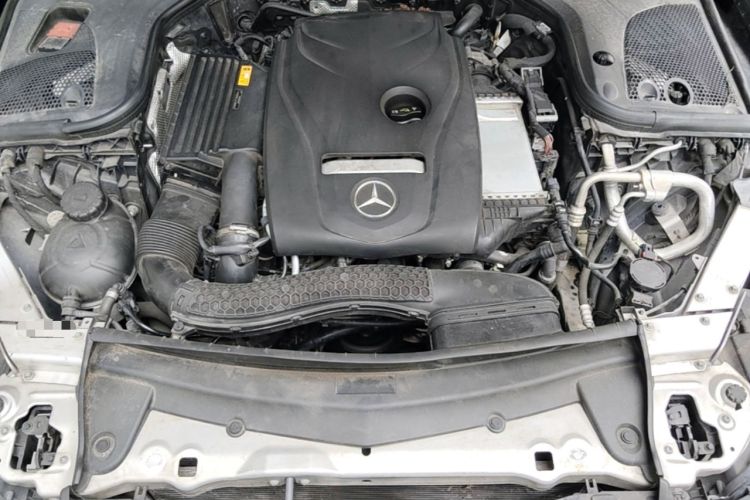 Used Mercedes-Benz E-Class 2019 E 300 L Sport Luxury Edition Engine Bay