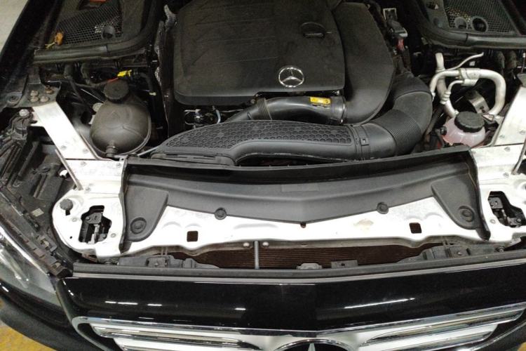Used Mercedes-Benz E-Class 2019 E 260 L Sport Edition Engine Bay