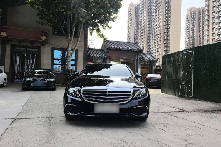 Used Mercedes-Benz E-Class 2019 E 300 L Luxury Model Exterior 1