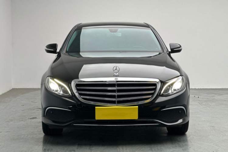 Used Mercedes-Benz E-Class 2019 E 260 L Exterior 1