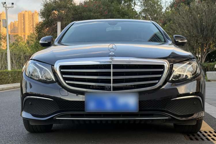 Used Mercedes-Benz E-Class 2019 E 300 L Stylish Model Exterior 1