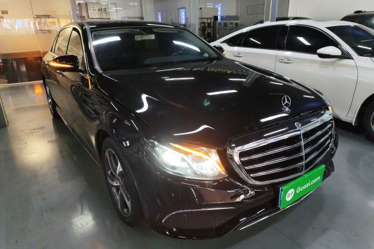 Used Mercedes-Benz E-Class 2019 Restyled E 300 L Sport Luxury Edition Exterior 1