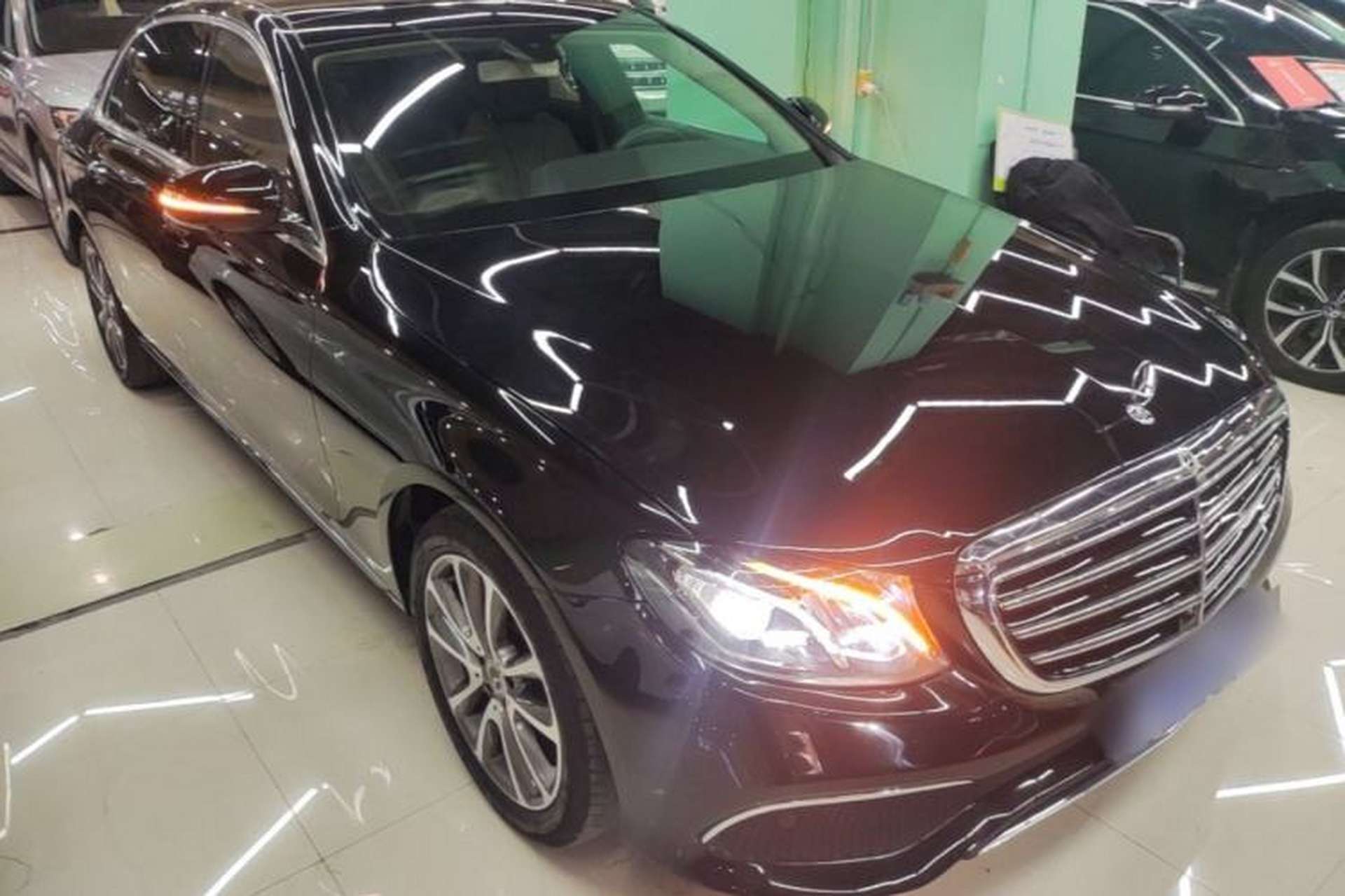 Used Mercedes-Benz E-Class 2019 E 300 L Luxury Model Exterior 1