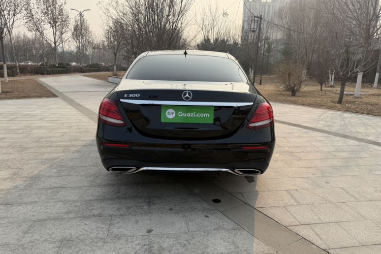 Used Mercedes-Benz E-Class 2019 Restyled E 300 L Sporty and Stylish Edition Exterior 11