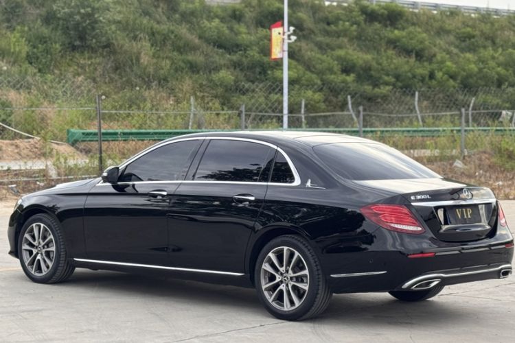 Used Mercedes-Benz E-Class 2019 Restyled E 300 L Luxury Edition Exterior 2