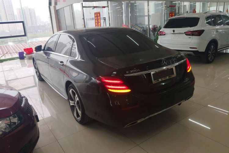 Used Mercedes-Benz E-Class 2019 E 200 L Sport Edition Exterior 2