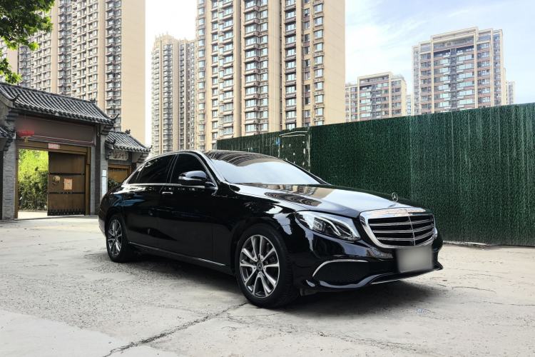 Used Mercedes-Benz E-Class 2019 E 300 L Luxury Model Exterior 2