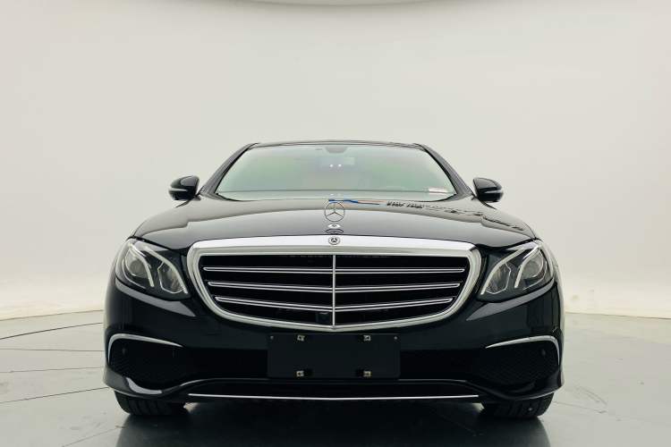 Used Mercedes-Benz E-Class 2019 Facelifted E 300 L Stylish Version Exterior 2