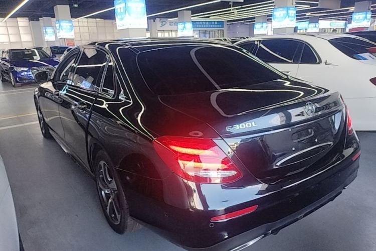 Used Mercedes-Benz E-Class 2019 Restyled E 300 L Sport Luxury Edition Exterior 2