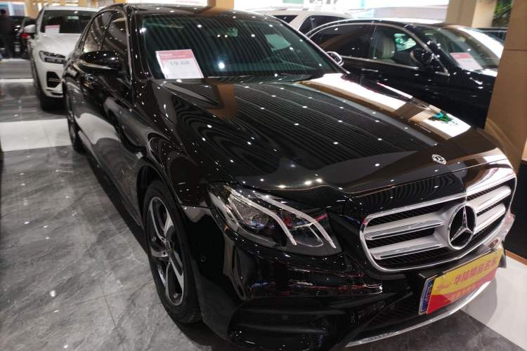 Used Mercedes-Benz E-Class 2019 Restyled E 300 L Sporty and Stylish Edition Exterior 2