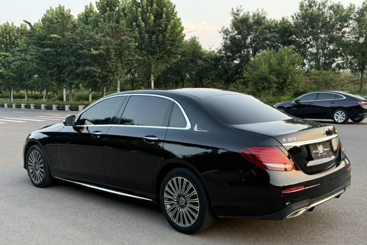 Used Mercedes-Benz E-Class 2019 E 200 L Sport Edition Exterior 2