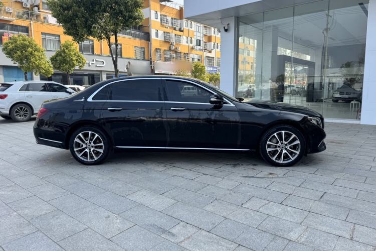 Used Mercedes-Benz E-Class 2019 Facelifted E 300 L Stylish Version Exterior 3