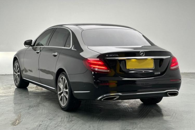 Used Mercedes-Benz E-Class 2019 E 260 L Exterior 3