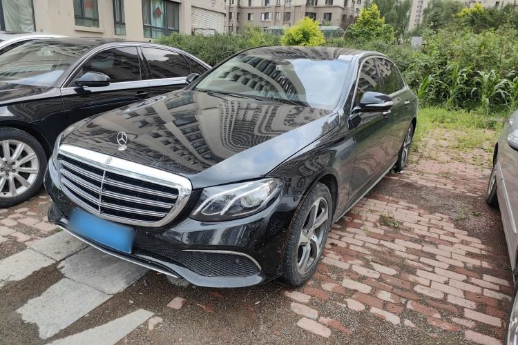 Used Mercedes-Benz E-Class 2019 Restyled E 300 L Sport Luxury Edition Exterior 3