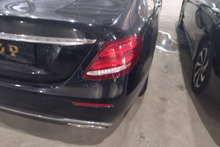 Used Mercedes-Benz E-Class 2019 Facelifted E 300 L Stylish Version Exterior 3