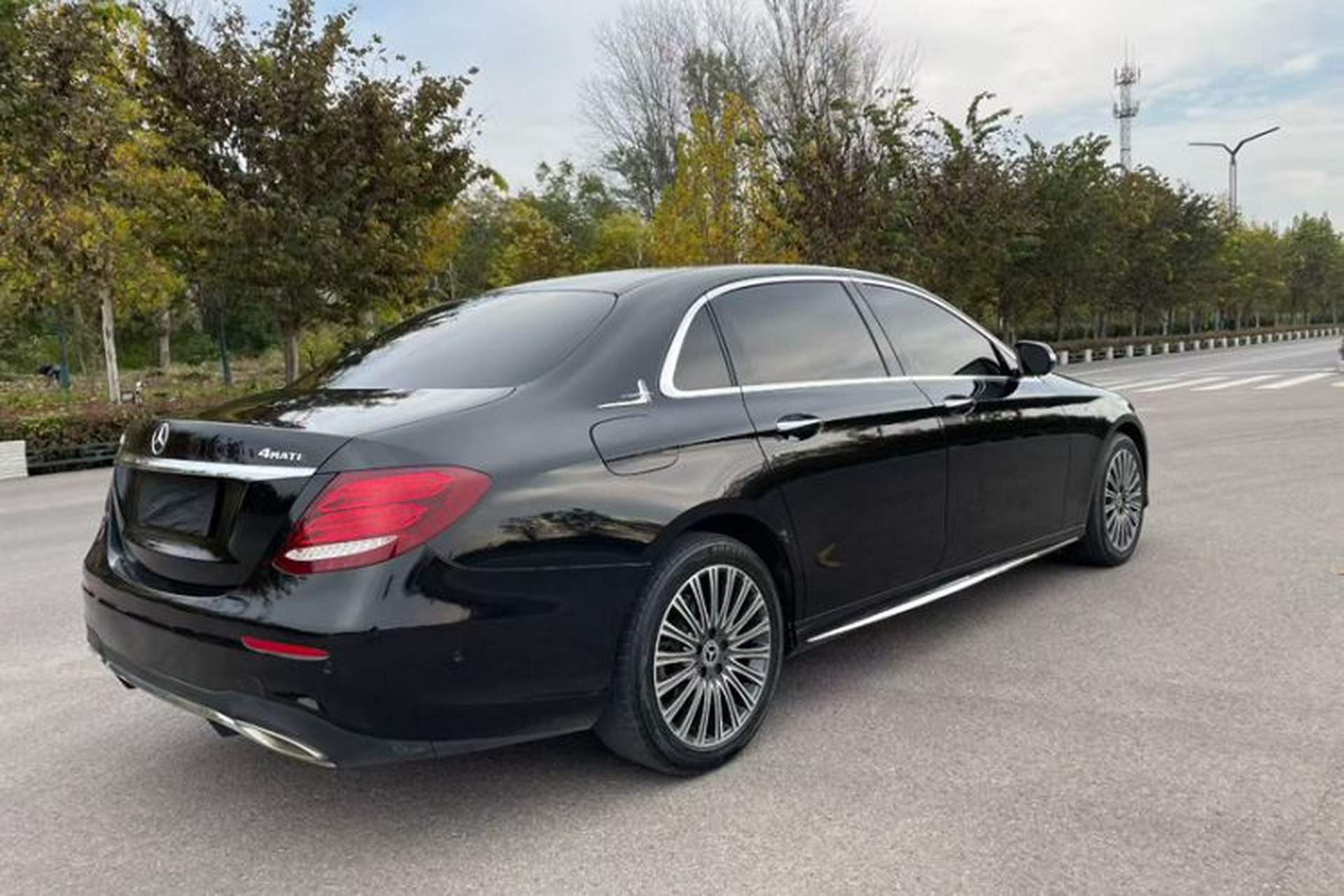 Used Mercedes-Benz E-Class 2019 E 200 L Sport Edition Exterior 3
