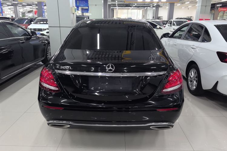 Used Mercedes-Benz E-Class 2019 E 300 L Luxury Model Exterior 3