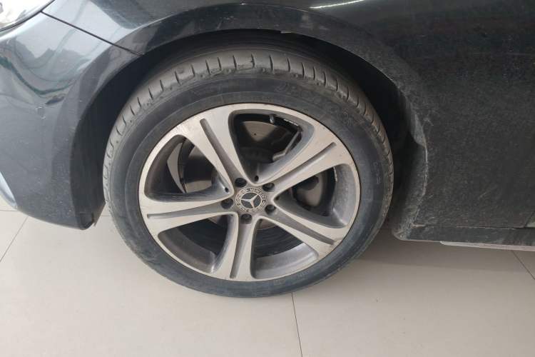 Used Mercedes-Benz E-Class 2019 E 200 L Sport Edition Exterior 4