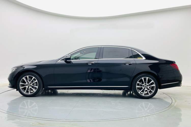 Used Mercedes-Benz E-Class 2019 Facelifted E 300 L Stylish Version Exterior 4
