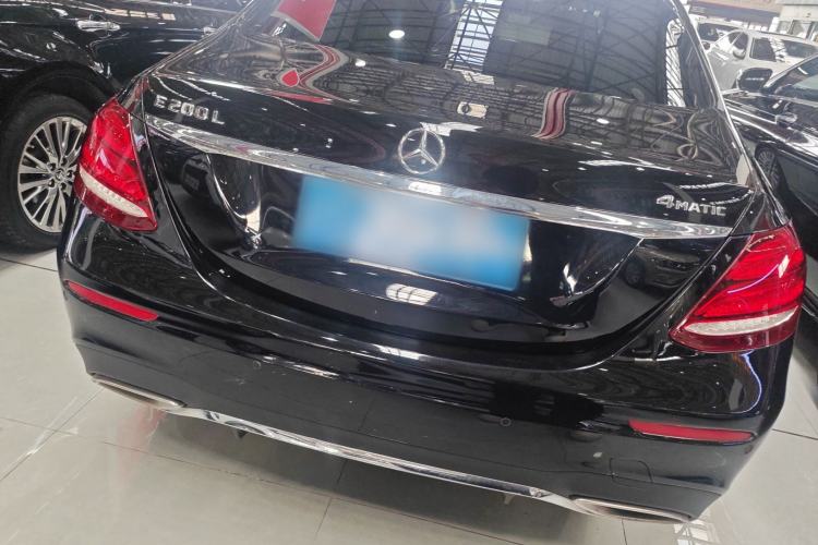 Used Mercedes-Benz E-Class 2019 E 200 L Sport 4MATIC Exterior 4