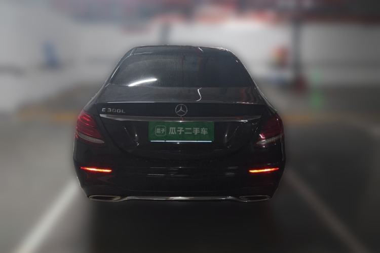 Used Mercedes-Benz E-Class 2019 Restyled E 300 L Sporty and Stylish Edition Exterior 4