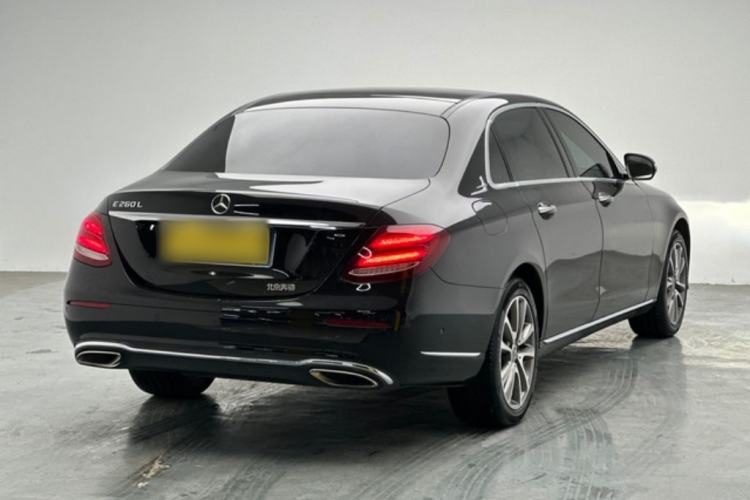 Used Mercedes-Benz E-Class 2019 E 260 L Exterior 4