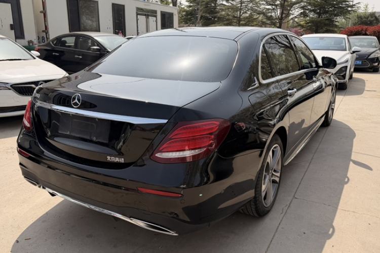 Used Mercedes-Benz E-Class 2019 E 200 L Sport Edition Exterior 4