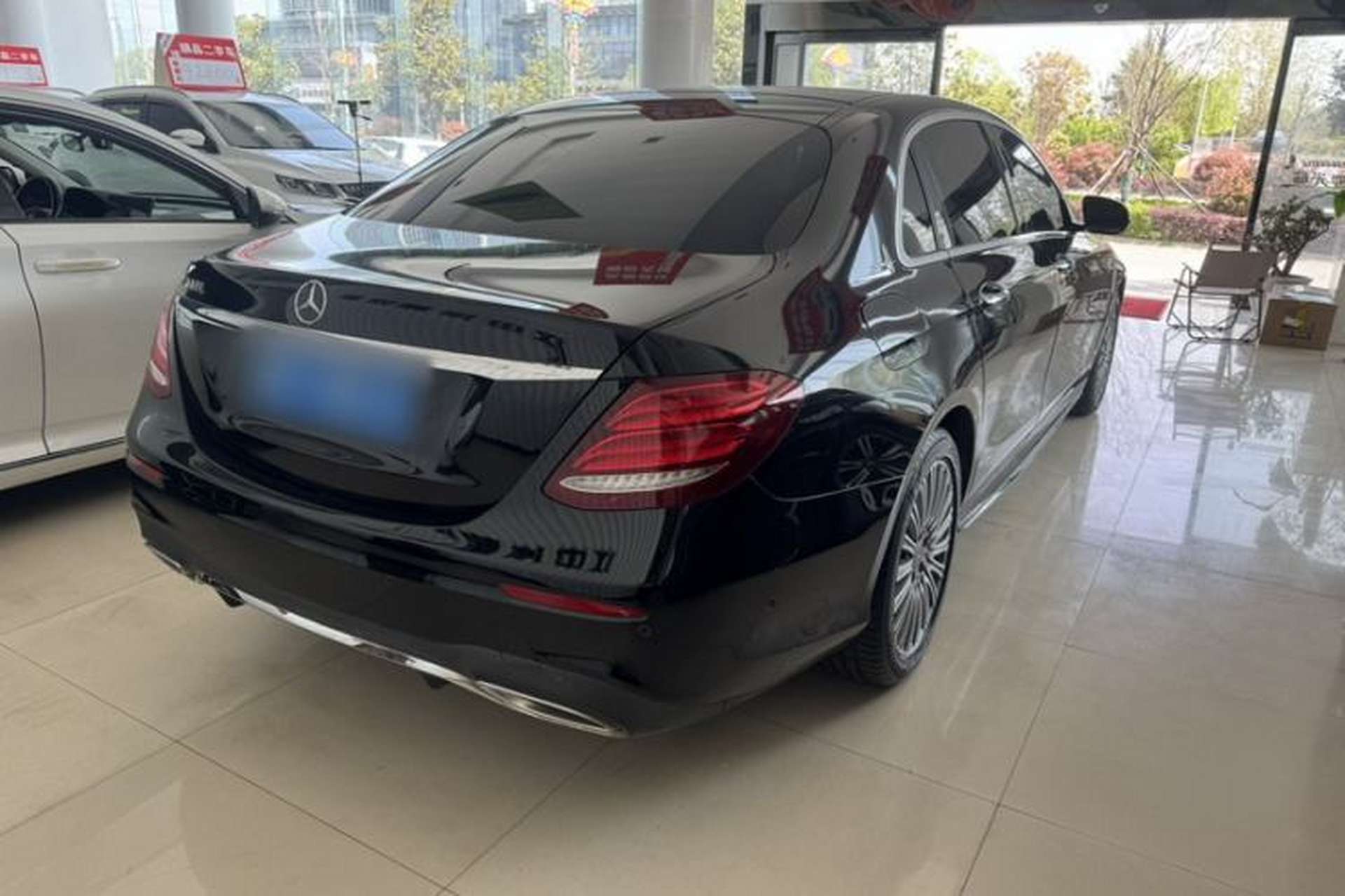 Used Mercedes-Benz E-Class 2019 Restyled E 300 L Sport Luxury Edition Exterior 4