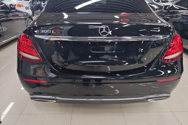 Used Mercedes-Benz E-Class 2019 Facelifted E 300 L Stylish Version Exterior 4