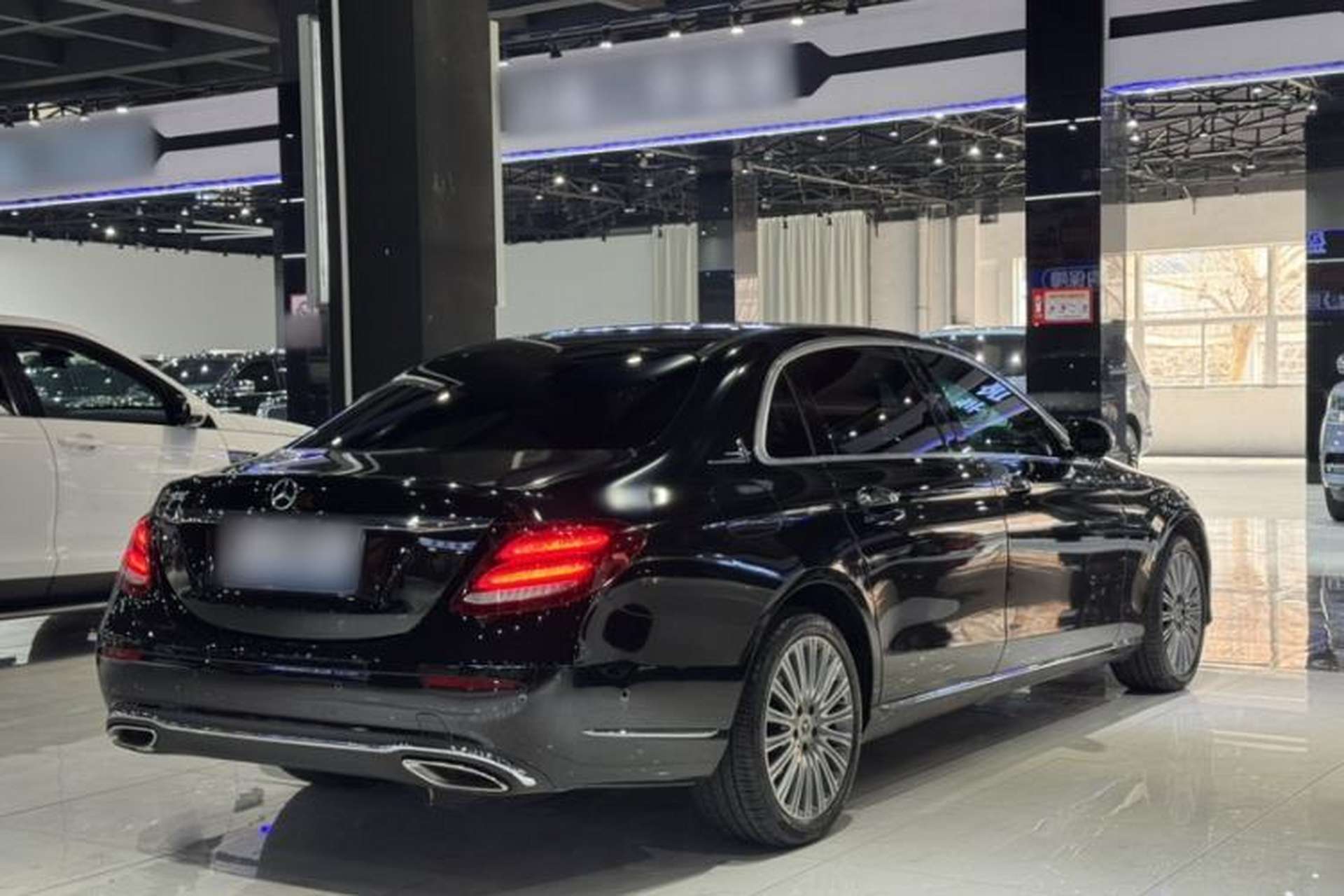 Used Mercedes-Benz E-Class 2019 Facelifted E 300 L Stylish Version Exterior 4
