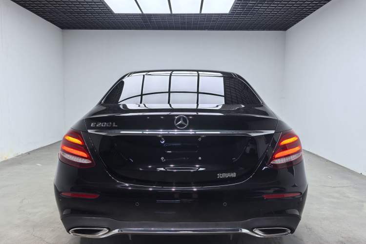 Used Mercedes-Benz E-Class 2019 E 200 L Sport Edition Exterior 4