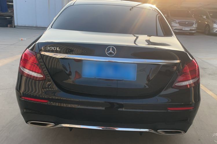 Used Mercedes-Benz E-Class 2019 E 300 L Sport Luxury Edition Exterior 4