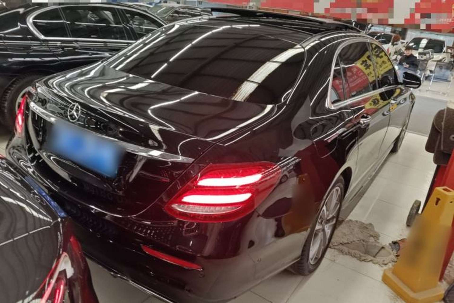 Used Mercedes-Benz E-Class 2019 E 300 L Sport Luxury Edition Exterior 5