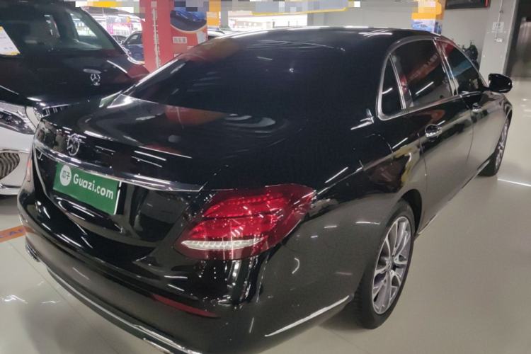 Used Mercedes-Benz E-Class 2019 E 200 L Exterior 5