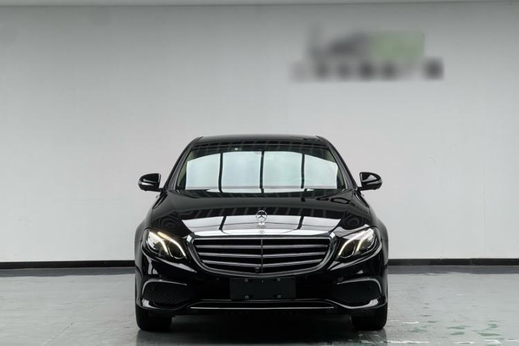 Used Mercedes-Benz E-Class 2019 Restyled E 300 L Sporty and Stylish Edition Exterior 5