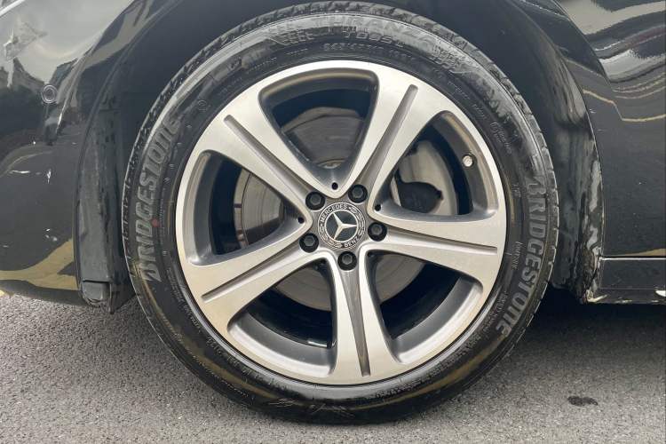 Used Mercedes-Benz E-Class 2019 E 260 L Sport Edition Exterior 5