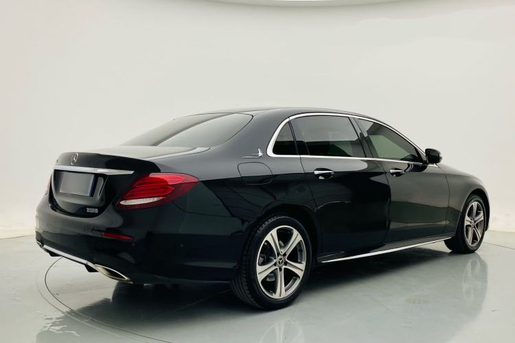 Used Mercedes-Benz E-Class 2019 E 200 L Sport Edition Exterior 5